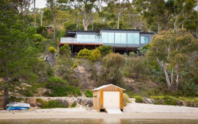 Janet De Hoog: Dennes Point Holiday Rental