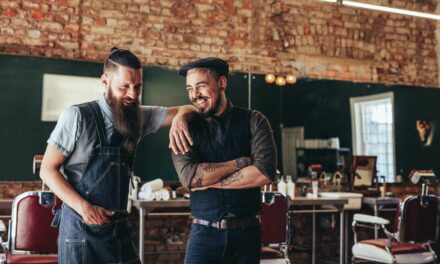 3 things your salon front desk can’t do without